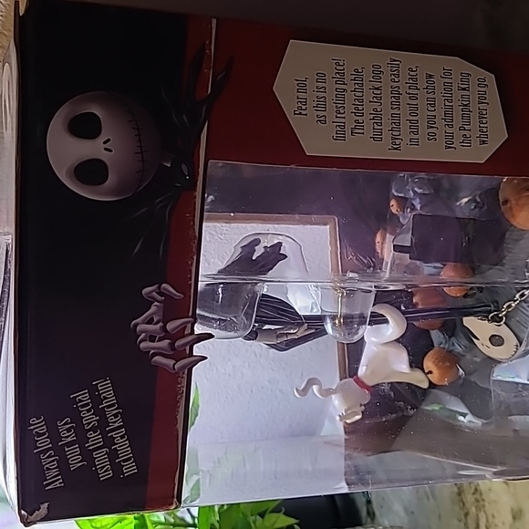Nightmare Before Christmas Figurine - Picture 3 of 5
